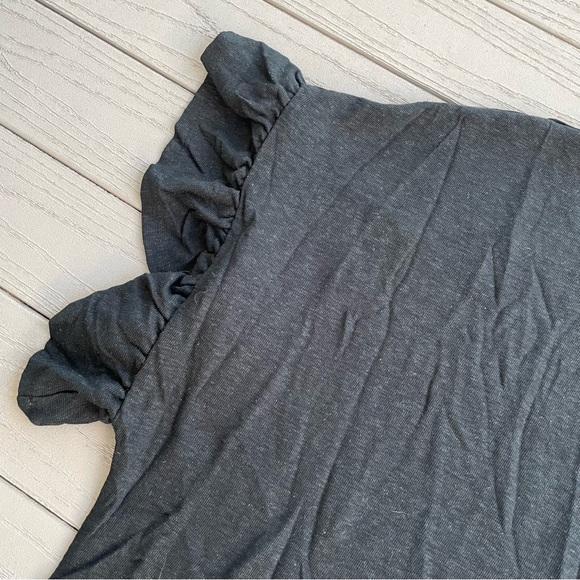 Gap NWT Black Ruffle Sleeve Top XL - Picture 3 of 4